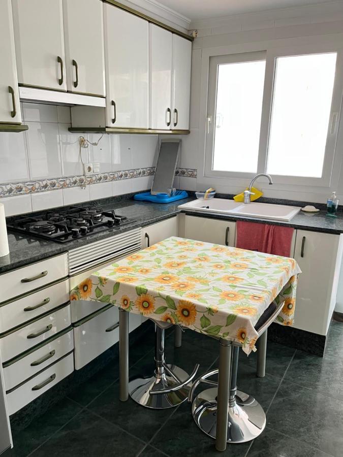 Piso Albors Valencia Apartment Bagian luar foto